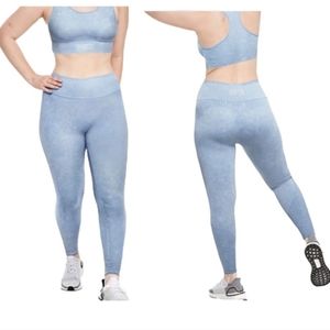 NWT PINK VICTORIA'S SECRET seamless workout tights in baby blue slate blue